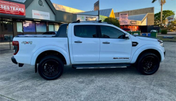 2017 wildtrak white finance done easy7.jpg